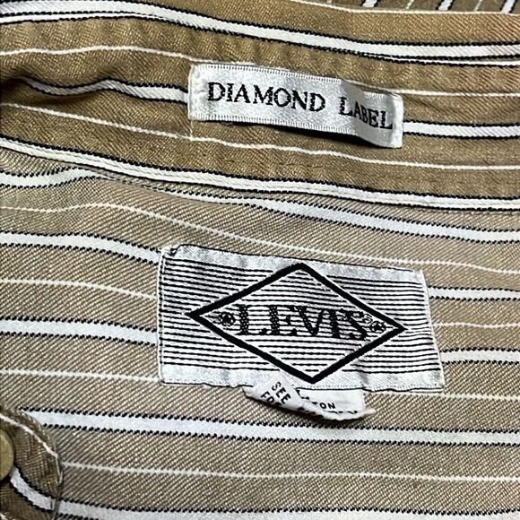 EUC Levi’s Diamond Label Button Down L Tan - Picture 8 of 8
